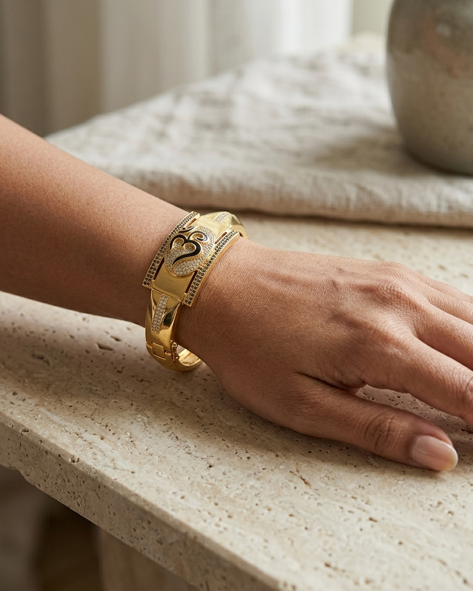 AUM BRACELET
